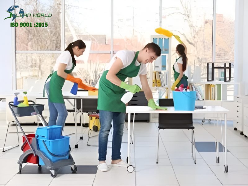 Cách chọn công ty vệ sinh công nghiệp uy tín: Bí quyết để không “ném tiền qua cửa sổ” cách chọn công ty vệ sinh công nghiệp uy tín