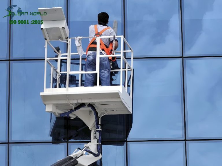 lau kính văn phòng cao tầng