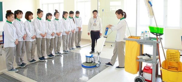 kinh nghiệm mở dịch vụ vệ sinh công nghiệp 