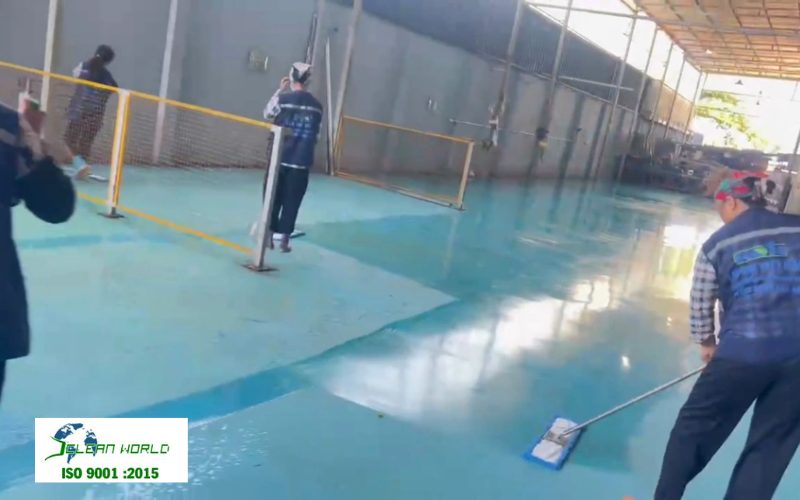 làm sạch sàn công nghiệp bằng áp suất cao 