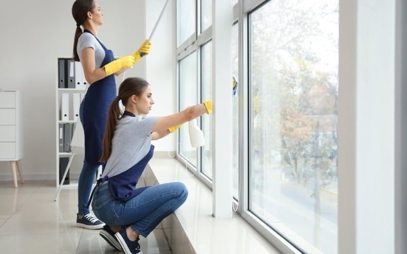 Dịch vụ vệ sinh văn phòng Bình Dương uy tín, chuyên nghiệp