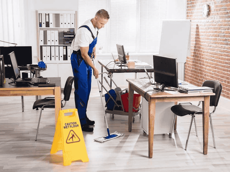 Dịch vụ lau dọn văn phòng chuyên nghiệp cho doanh nghiệp hiện đại