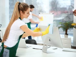giá vệ sinh văn phòng