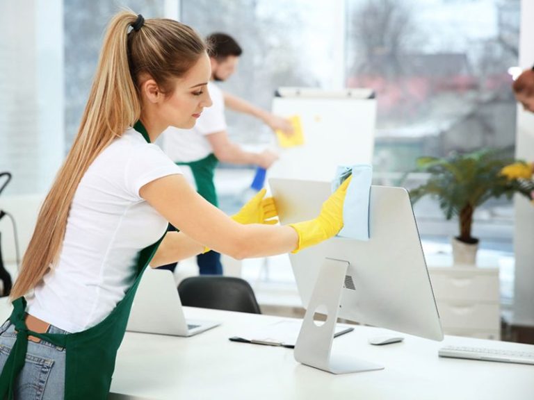 giá vệ sinh văn phòng