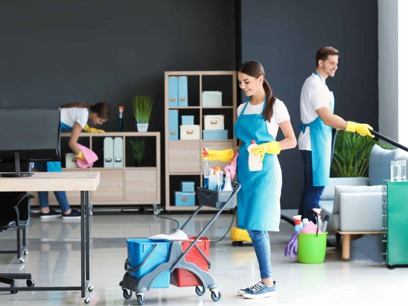Bảng giá vệ sinh văn phòng và hướng dẫn cách tính chi phí thực tế giá vệ sinh văn phòng